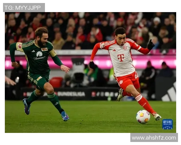 热爱德甲的足球明星们:他们的传奇故事与精彩瞬间 热爱德甲的足球明星们:他们的传奇故事与精彩瞬间